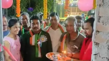 চণ্ডীপুর: পূর্ব পাটনা নেতাজী সংঘের মনসা পূজার্চনার সকলকে শুভেচ্ছা জানাতে আজ উপস্থিত জেলা পরিষদের সভাধিপতি উত্তম বারিক