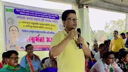 মেজিয়া: মেজিয়া ব্লক সমবায় সমিতি নির্বাচনে জয়ী তৃণমূল প্রার্থীদের সংবর্ধনা সভা অনুষ্ঠিত হল মেজিয়ায়