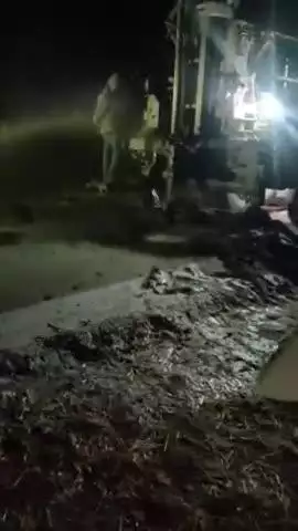 Dubaira me mata rani ki kripa se borewell me pani nikla hai