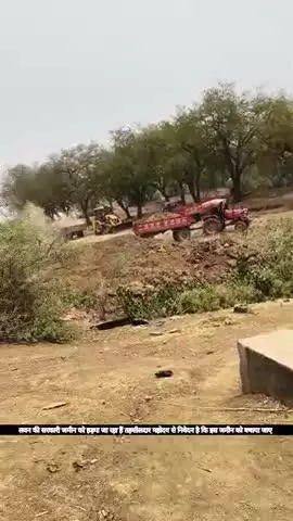 कार्यालय नप लवन से तोड़ी दूर एक कईताहा तलब के सामने बहुत बड़ी सरकारी जमीन को हड़पा जा रहा है
सरकारी जमीन को बचाया जाए