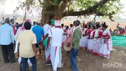 डंडा: सरहुल पूजा धूमधाम से मनाई गई, बड़ी संख्या में लोग हुए शामिल