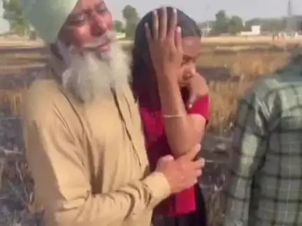 ਬਾਘਾ ਪੁਰਾਣਾ: ਮੋਗਾ ਤੇ ਪਿੰਡ ਮਾੜੀ ਮੁਸਤਫਾ ਵਿੱਚ ਕਣਕ ਦੀ ਖੜੀ ਫਸਲ ਨੂੰ ਲੱਗੀ ਅੱਗ 25 ਤੋਂ 30 ਏਕੜ ਫਸਲ ਬੁਰੀ ਤਰ੍ਹਾਂ ਨਾਲ ਹੋਈ ਸੜ ਕੇ ਸਵਾਹ