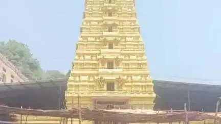 కొమురవెల్లి: కొమురవెల్లి మల్లన్న ఆలయాన్ని దర్శించుకున్న తెలంగాణ రాష్ట్ర ఎస్సీ, ఎస్టీ కమిషన్ చైర్మన్ బక్కి వెంకటయ్య