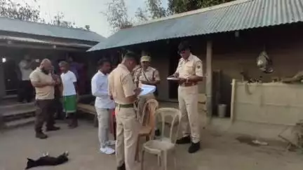 গোঁসাইগাঁও ভাগ: ৰাইমোনা ৰাষ্ট্ৰীয় উদ্যানৰ কাষত পাছলি বিচাৰি যাওতে বন্যহস্তিৰ আক্ৰমনত শান্তিপুৰ গাঁওৰ পুৰেন গয়াৰী নাম লোক নিহত