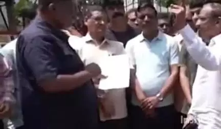 ಅಣ್ಣಿಗೇರಿ: ಜನಿವಾರವನ್ನು ತೆಗೆಸಿದ್ದಕ್ಕೆ ಖಂಡಿಸಿ ನಗರದಲ್ಲಿ ಬ್ರಾಹ್ಮಣ ಸಮಾಜದಿಂದ ಖಂಡನೆ