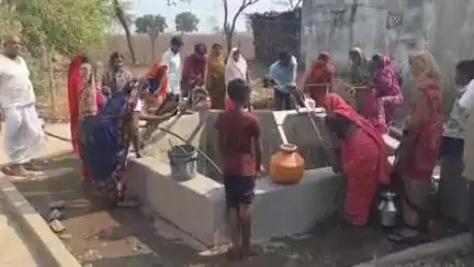 भोकर: चिकाळा येथील शोध खड्ड्यातील विशेष पाणी विहिरीत उतरत असल्याने गावकऱ्यांचे आरोग्य धोक्यात #Jansamasya