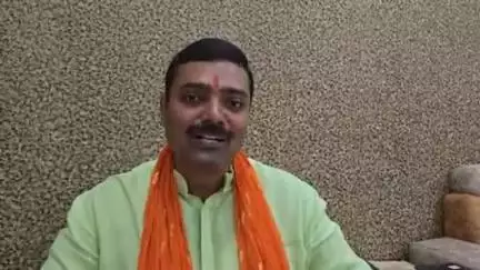 *अखिलेश यादव की सुरक्षा की मांग पर भाजपा ने ली चुटकी, भाजपा प्रवक्ता राकेश त्रिपाठी बोले*

अखिलेश यादव को अपनों से ही सु