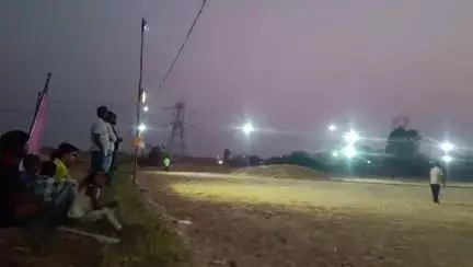 कल शाम 6 बजे, टोल प्लाजा फतेपुर में हुआ डे नाइट क्रिकेट मैच का उद्घाटन, माननीय विधायक अनुराग जी के कर कमलों द्वारा हुआ ।