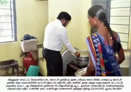 வெம்பக்கோட்டை: கங்கர் சேவல் குண்டாயிருப்பு ஊராட்சி பகுதிகளில் நடைபெற்று வரும் வளர்ச்சித் திட்டப் பணிகளை மாவட்ட ஆட்சித் தலைவர் நேரில் ஆய்வு