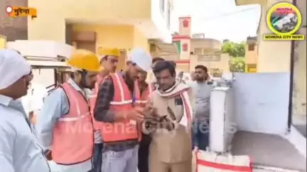 अब मुरैना शहर में लगाए जा रहे स्मार्ट मीटर अब रीडर नहीं कर पाएंगे अपनी मनमानी स्मार्ट मीटर लगाने का शुभारंभ हो चुका है..
