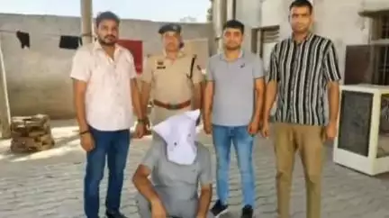 सतनाली: दादरी पुलिस ने राजस्थान के नशा तस्कर को पकड़ा, महेंद्रगढ़ जिला निवासी अपने साले को नशीला पदार्थ दे रहा था