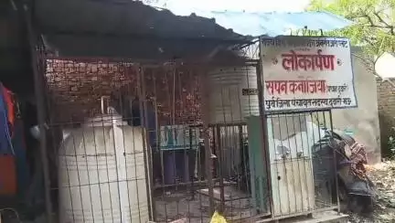 मधुबन क्षेत्र के दुबारी में लगा जगह-जगह आरो प्लांट हुआ बदहाल  बाजार के लोग व राहगीर शुद्ध व ठंडे जल के लिए भटकने  को