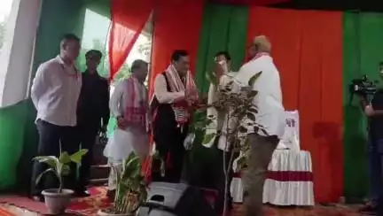 সোৱণশিৰি ভাগ: ঘিলামৰাত বিজেপিৰ মিত্ৰজোটৰ বিশাল নিৰ্বাচনী প্ৰচাৰ সভা ,অংশগ্ৰহণ কেন্দ্ৰীয় মন্ত্ৰী সৰ্বানন্দ সোণোৱাল, বিধায়ক নৱকুমাৰ দলেৰ