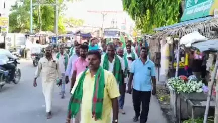 செங்கம்: வட்டாட்சியர் அலுவலகத்தை உழவர் உரிமை இயக்கத்தினர் முற்றுகையால் பரபரப்பு