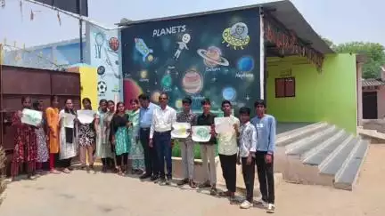 రామన్న‌పేట: రామన్నపేటలో తెలంగాణ కాలుష్య నియంత్రణ మండలి ఆధ్వర్యంలో విద్యార్థులకు సూర్యుడు, చంద్రుడు ,భూమిపై అవగాహన సదస్సు