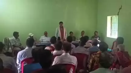 ବେଗୁନିଆ: ବଡ଼ବେରଣା ଗ୍ରାମର ଜୟ ଜଗନ୍ନାଥ କ୍ଲବ ପରିସରରେ ମଣ୍ଡଳ ଉନ୍ନୟନ ଅଧିକାରୀଙ୍କ ସମ୍ବର୍ଦ୍ଧନା ସଭା ଅନୁଷ୍ଠିତ