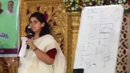 మునుగోడు: భూ భారతి చట్టంతో రైతులకు మేలు : జిల్లా కలెక్టర్ ఇలా త్రిపాఠి