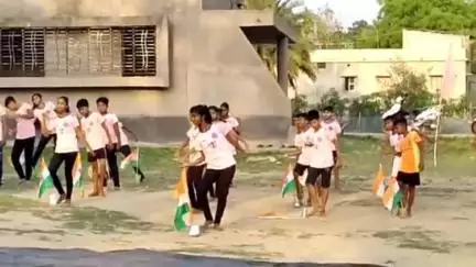 করিমপুর ২: মহিষবাথানে ক্যারাটে  প্রশিক্ষণ কেন্দ্রের অনুষ্ঠানে উপস্থিত বিধায়ক বিমলেন্দু সিংহ রায়