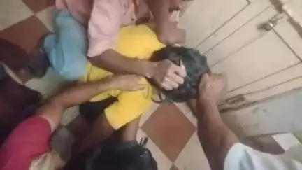 ರಬಕವಿ-ಬನಹಟ್ಟಿ: ಮಾರಾಪುರದಲ್ಲಿ ಅಕ್ರಮ ಬಡ್ಡಿ ದಂಧೆಗೆ ಯುವಕನೋರತವ ವಿಷ ಸೇವಿಸಿ ಆತ್ಮಹತ್ಯೆಗೆ ಯತ್ನ