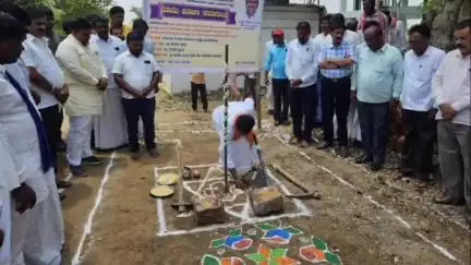 ಕುಷ್ಟಗಿ: ಜುಮುಲಾಪುರದಲ್ಲಿ ತಾವರಗೇರಾ-ಮೂದೇನೂರ ರಸ್ತೆ ಅಭಿವೃದ್ಧಿ ಕಾಮಗಾರಿಗೆ ಶಾಸಕ ದೊಡ್ಡನಗೌಡ ಪಾಟೀಲ್ ಚಾಲನೆ