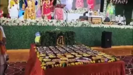 પાટણ વેરાવળ: વેરાવળ સમસ્ત ખારવાસમાજ સાગરપુત્ર ફાઉન્ડેશન આયોજીત ભાગવત સપ્તાહમા જીલ્લા કલેક્ટર સહીતની ઉપસ્થીતી જોવા મળી #
