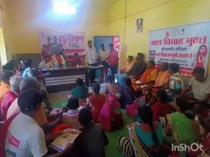 माकड़ी: चिलपुट्टी और बफना में आयोजित ग्राम सभा में बेटी बचाओ, बेटी पढ़ाओ अभियान के तहत किया गया जागरूकता कार्यक्रम