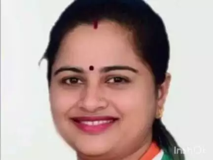 पोंभूर्णा: खासदार प्रतिभाताई धानोरकर यांचा पोभुर्णा येथे जनता दरबार