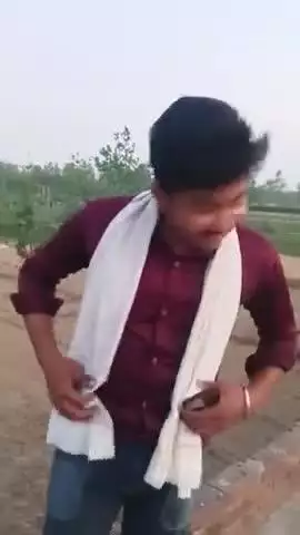yah Banda Padhne Mein bahut bekar tha aur yah board exam Mein Pass Ho Gaya