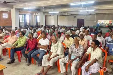 मंसूरचक: गुरदासपुर पंचायत के साठा में कांग्रेस की बैठक, कई मुद्दों पर चर्चा