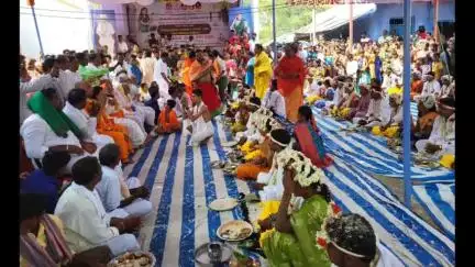 ಸಿರಗುಪ್ಪ: ನಾಗರಹಾಳು ಗ್ರಾಮದಲ್ಲಿ ಉಚಿತ ಸಾಮೂಹಿಕ ವಿವಾಹ ಕಾರ್ಯಕ್ರಮ, ದಾಂಪತ್ಯ ಜೀವನಕ್ಕೆ ಕಾಲಿಟ್ಟ 16 ಜೋಡಿಗಳು
