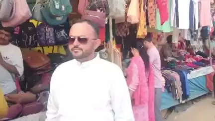 कुपवी: कुपवी में ऐतिहासिक और पारंपरिक बिशु मेले के लिए विभिन्न स्थानों से व्यापारी लोग कर रहे हैं खूब खरीदारी