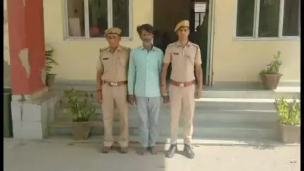 थाना #रेनवाल ने नकबजनी करने वाले अभियुक्त को गिरफ्तार कर चुराये गये 50 हजार रुपये नगद किये बरामद।