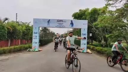 ঙসি নোংমাইজিং নুমিত্ত #FitIndiaMovement গী পাউমীশিং অমসুং মেদিয়াগী সাইকল থৌবা থৌরম মাইপাক্না পাংথোকখ্রে। থৌরম অসি সাই এন.ই.আর.সি ইম্ফালনা শীনবনি।