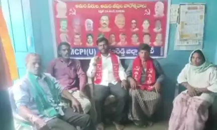 రామారెడ్డి: కమ్యూనిస్టులు అనేక సమస్యల పైన పోరాటాలు చేయడం జరిగింది: 
రామారెడ్డిలో ఏఐఎఫ్డీఎస్ రాష్ట్ర కార్యదర్శి జబ్బర్ నాయక్