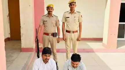 पूंगल: आरडी 682 स्थित मेडिकल स्टोर पर कार्रवाई, प्रतिबंधित टैबलेट के साथ दो लोगों को किया गया गिरफ्तार
