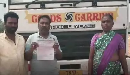 రాజంపేట: శివాయిపల్లి లో వరి ధాన్యాన్ని రైస్ మిల్కు తరలించిన మహిళా సమైక్య సభ్యులు