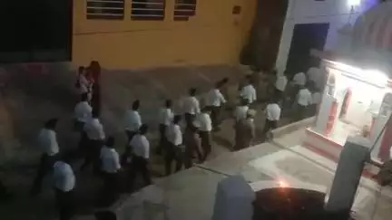चरखारी: RSS #पथ_संचलन भारत माता की जय