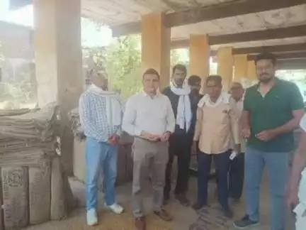 चौथ का बरवाड़ा: कृषि उपज मंडी चौथ का बरवाड़ा में चल रही सरसों व चने की सरकारी खरीद का तहसीलदार ने किया निरीक्षण, दिए आवश्यक दिशा-निर्देश