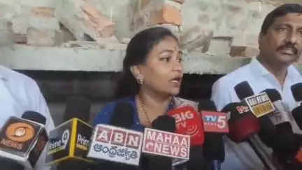 మచిలీపట్నం: జమ్ముకాశ్మీర్ ఉగ్రదాడి నేపథ్యంలో రాష్ట్రంలో భద్రతా చర్యలను పటిష్టం చేసినట్లు తెలిపిన రాష్ట్ర హోం మంత్రి వంగలపూడి అనిత