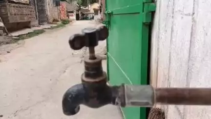 ফরাক্কা: মানিকনগর ও চাঁদপুর গ্রামে পাইপ বসানো হলেও মেলেনি জল, বিক্ষোভ গ্রামবাসীদের  #jansamasya