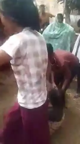 कानपुर घाटमपुर में दबंगई का नंगा नाच, महिलाओं पर हमला कर गेहूं से भरी ट्रॉली लूटी

कानपुर — घाटमपुर क्षेत्र के केवड़िया