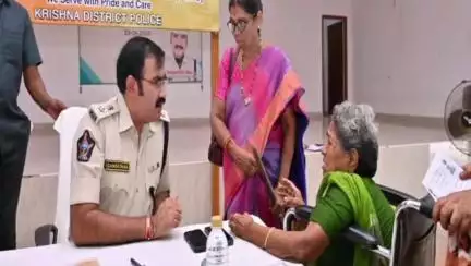 మచిలీపట్నం: మచిలీపట్నం లో చట్ట పరిధిలో ఉన్న ప్రతి సమస్యను పరిష్కరిస్తాము: కృష్ణా జిల్లా ఎస్పీ ఆర్. గంగాధర్ రావు