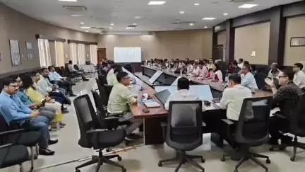ছয়গাঁও: জিলা আয়ুক্তৰ উপস্থিতিত কামৰূপ জিলা উন্নয়ন সমিতিৰ গুৰুত্বপূৰ্ণ বৈঠক জিলা আয়ুক্ত সভাকক্ষত অনুষ্ঠিত