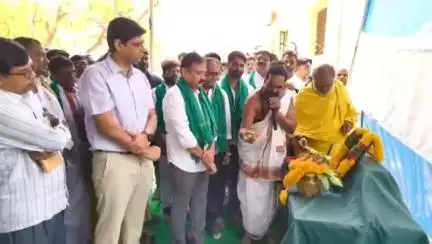 నిజాంసాగర్: నిజాంసాగర్‌లో భూభారతీ చట్టంపై అవగాహన సదస్సు, పాల్గొన్న ఎమ్మెల్యే లక్ష్మీకాంతరావు