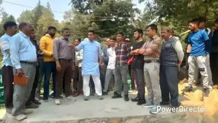 धारी: कसियालेख से पोखराड़-धारी मोटर मार्ग पर सुधारीकरण कार्य का शिलान्यास किया गया
