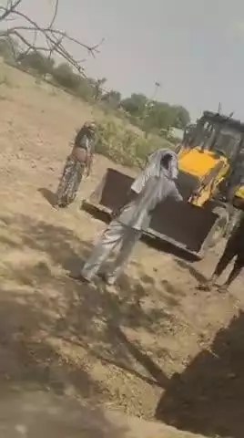 rajasthan ke hinduan city me beton ki katai prashasan nahin utha raha koi action