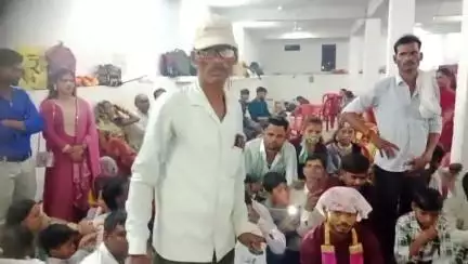 kharagpur se ramesh kumar ahirwar shikshak kharagpur