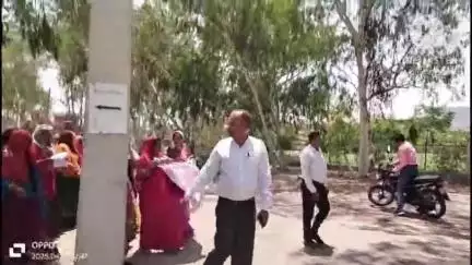 बौंली: बोली परिसर में तालुका विधिक सेवा समिति के तत्वाधान में बाल विवाह रोकथाम अभियान के तहत जागरूकता रैली का आयोजन