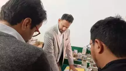 मुनस्यारी: एसडीएम आशीष जोशी ने सामुदायिक स्वास्थ्य केंद्र मुनस्यारी का आवश्यक निरीक्षण किया