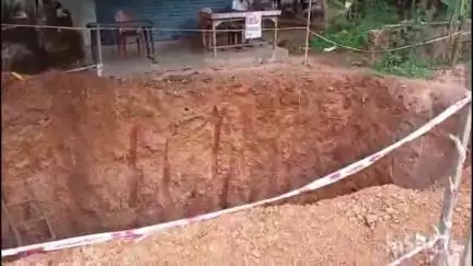 കൊയിലാണ്ടി: കുഴി മൂടാത്തത് കാരണം മരുതേരിയിൽ കട തുറക്കാനാകാതെ വ്യാപാരി, വലഞ്ഞ് നാട്ടുകാർ, തിരിഞ്ഞുനോക്കാതെ അധികൃതർ #localissue